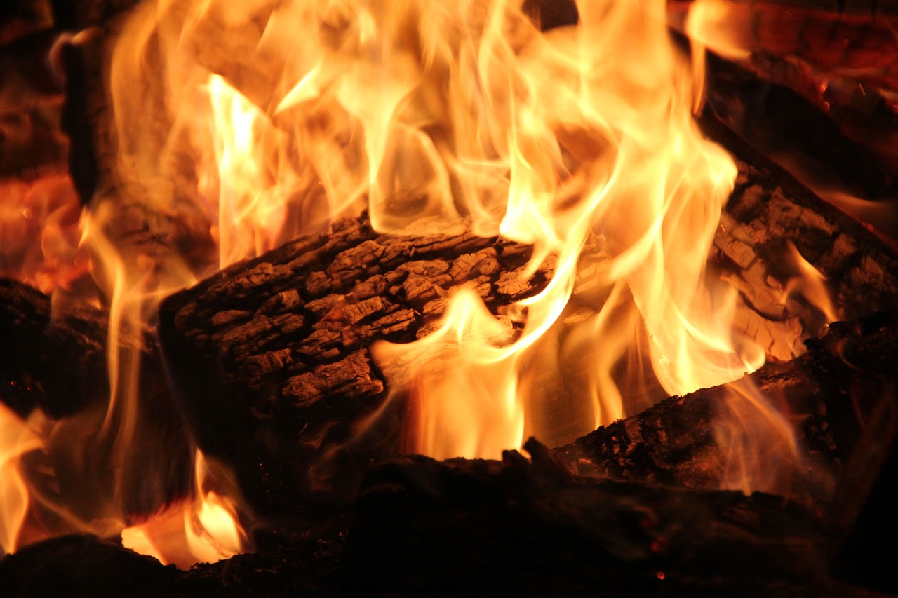 Professional Fireplace Cleaning Services In Compton California