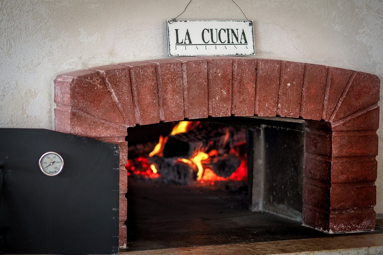 High-Quality Pizza Ovens and Grills Available in Compton, CA Premium Pizza Ovens and Grills in Compton, California
